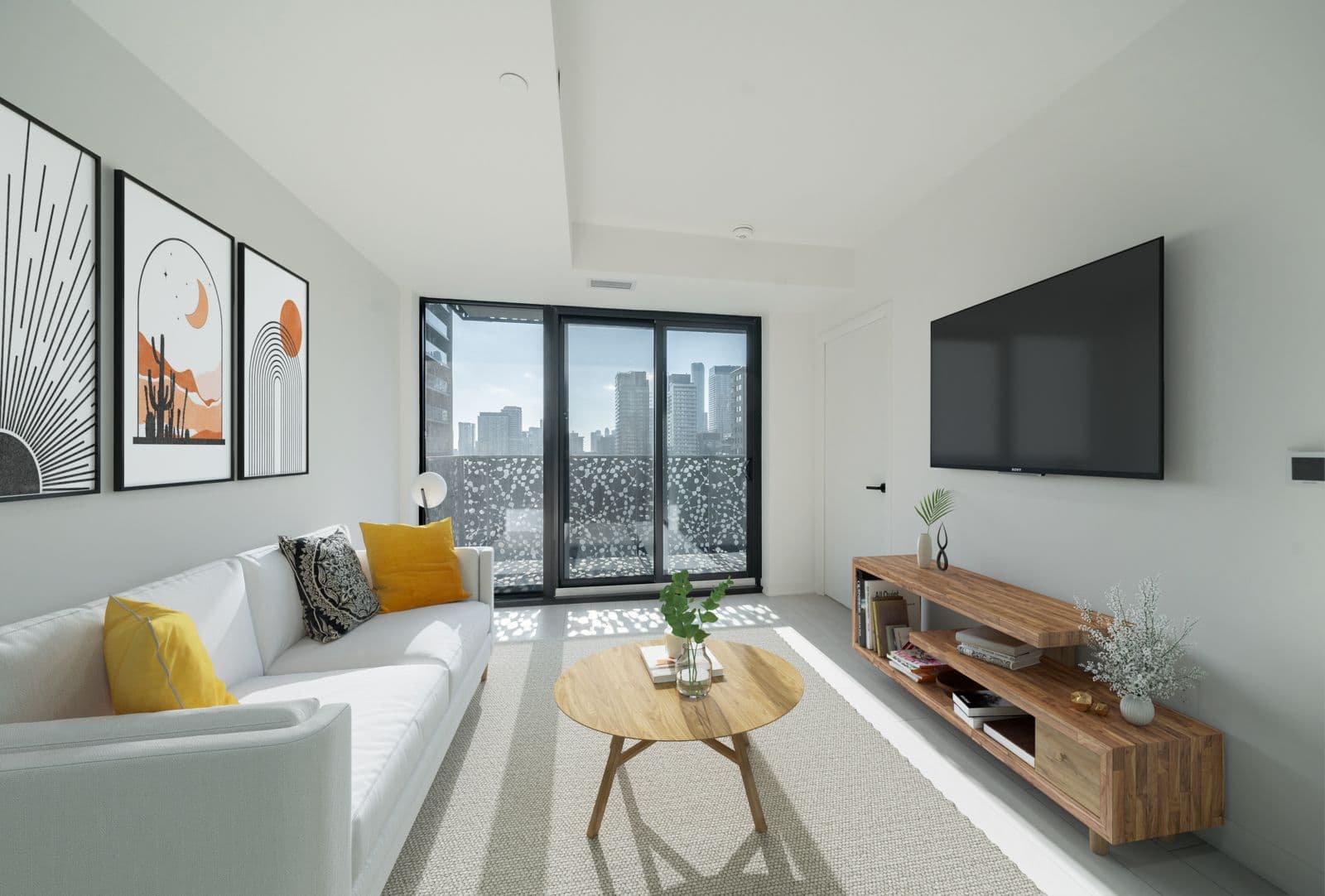 55 Charles Street E 1705, Toronto C08, ON M4Y 0J1