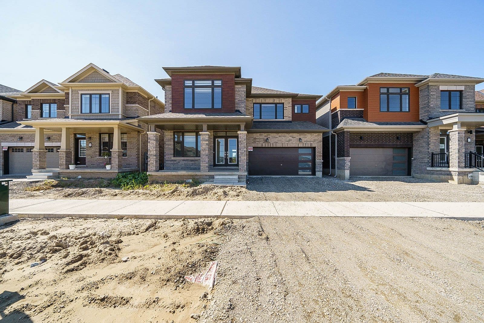 94 BELLHOUSE Avenue, Brantford, ON N3T 0V8