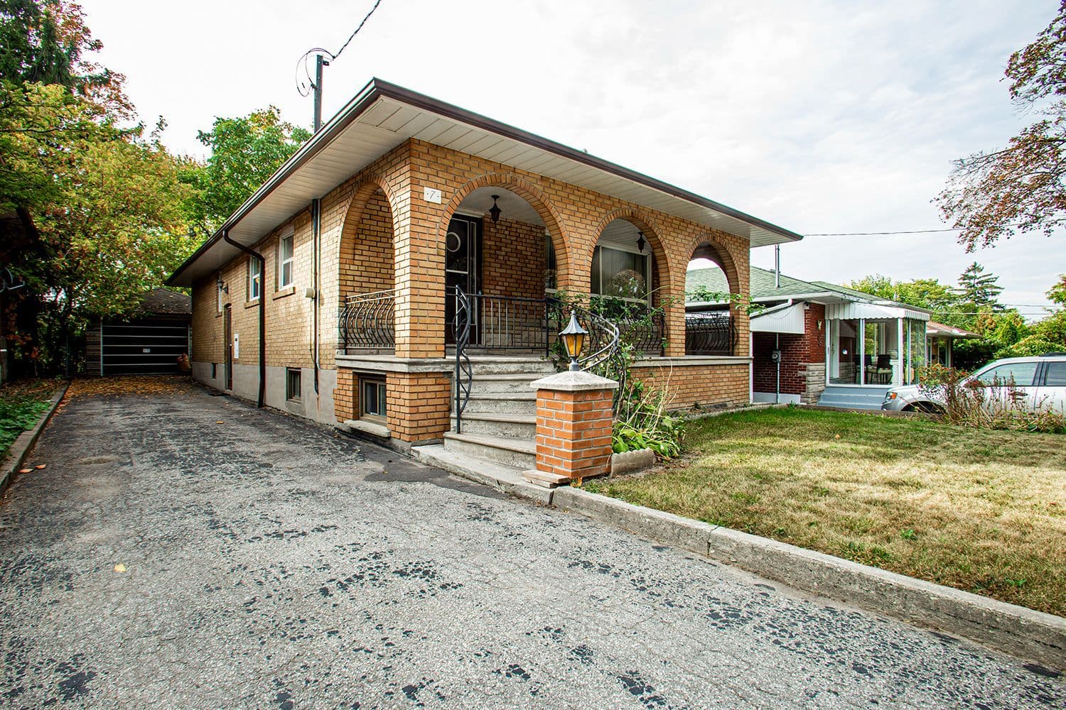 7 Sylla Avenue, Toronto E04, ON M1R 4W5