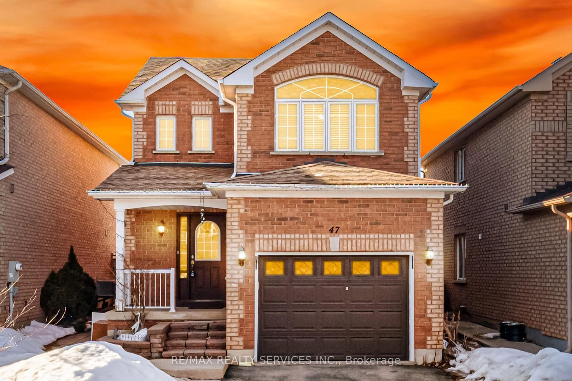 47 Twin Pines Crescent, Brampton, ON L7A 1M8