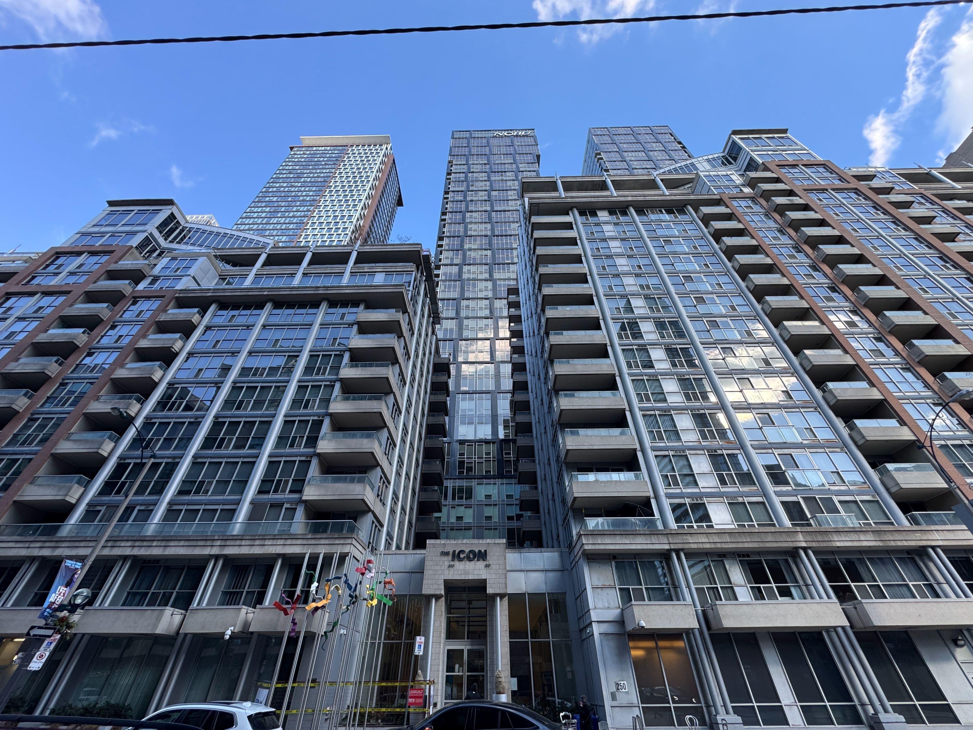 270 Wellington Street W 405, Toronto C01, ON M5V 3P5