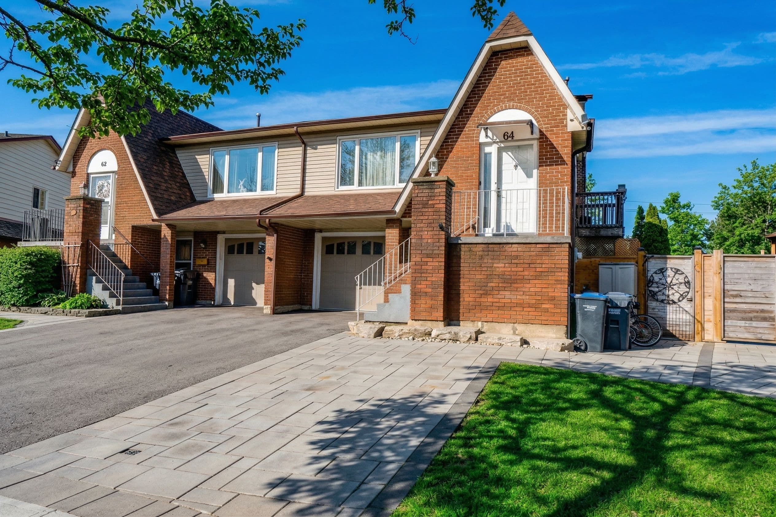 64 Foxacre Row, Brampton, ON L6V 3P5