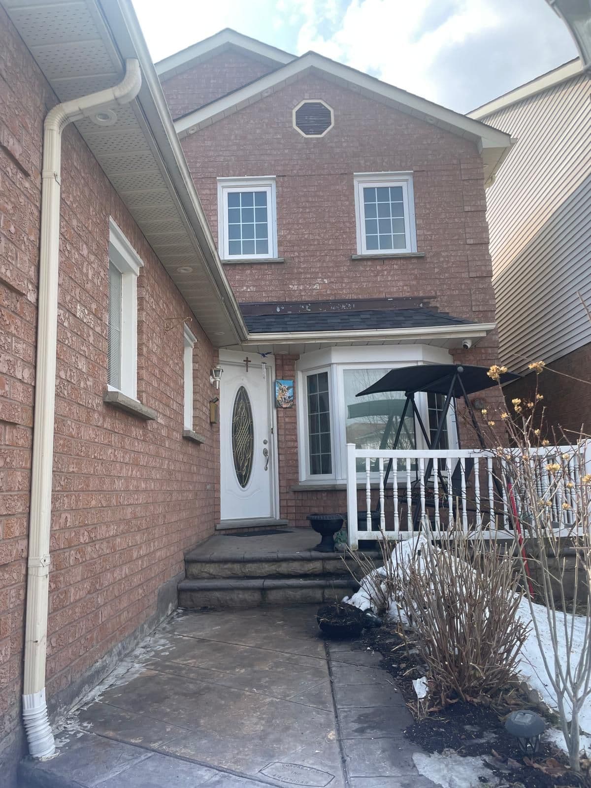 30 Lamay Crescent, Toronto E11, ON M1X 1H9