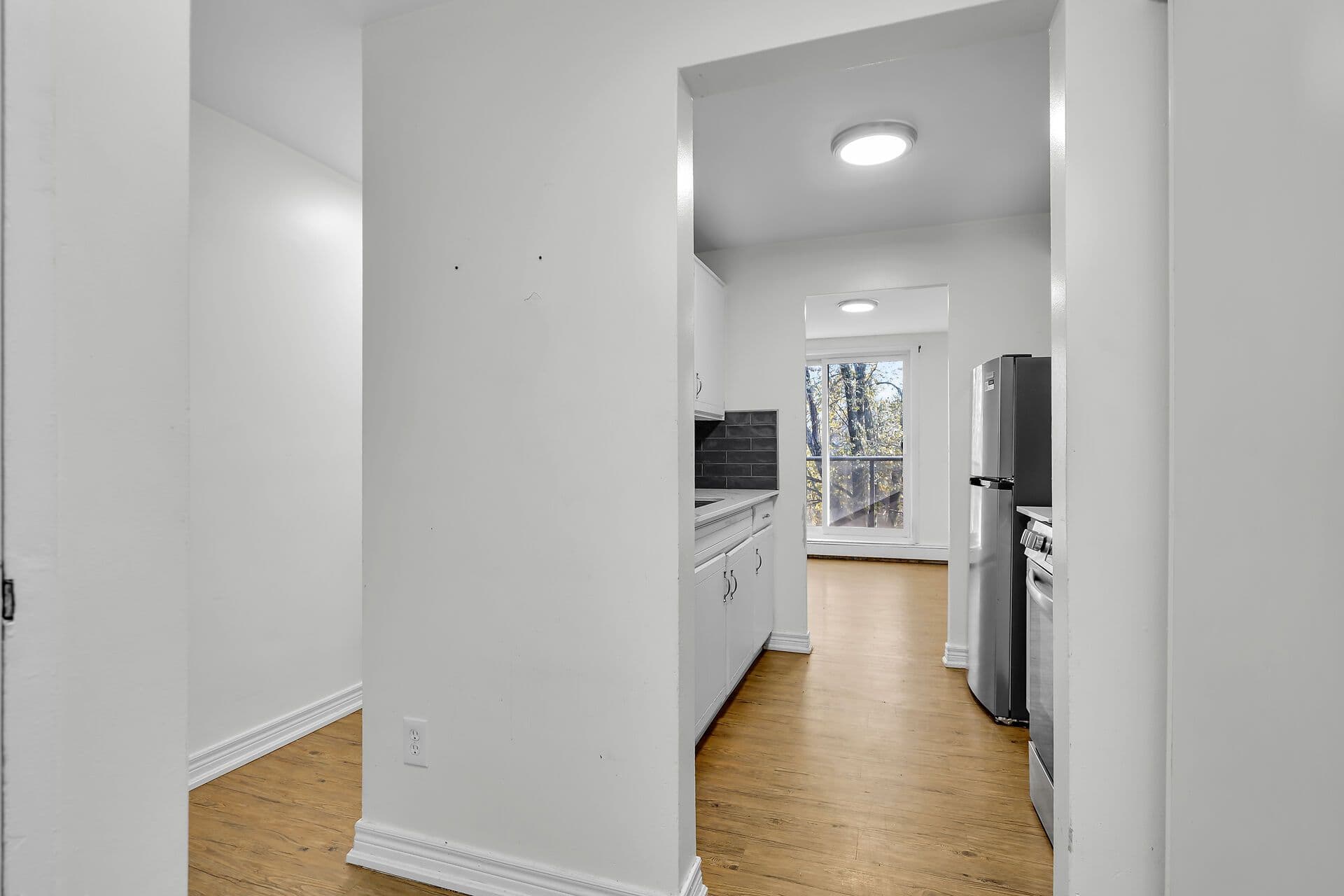 294 Saulsbury Street 301, Strathroy-Caradoc, ON N7G 2B2