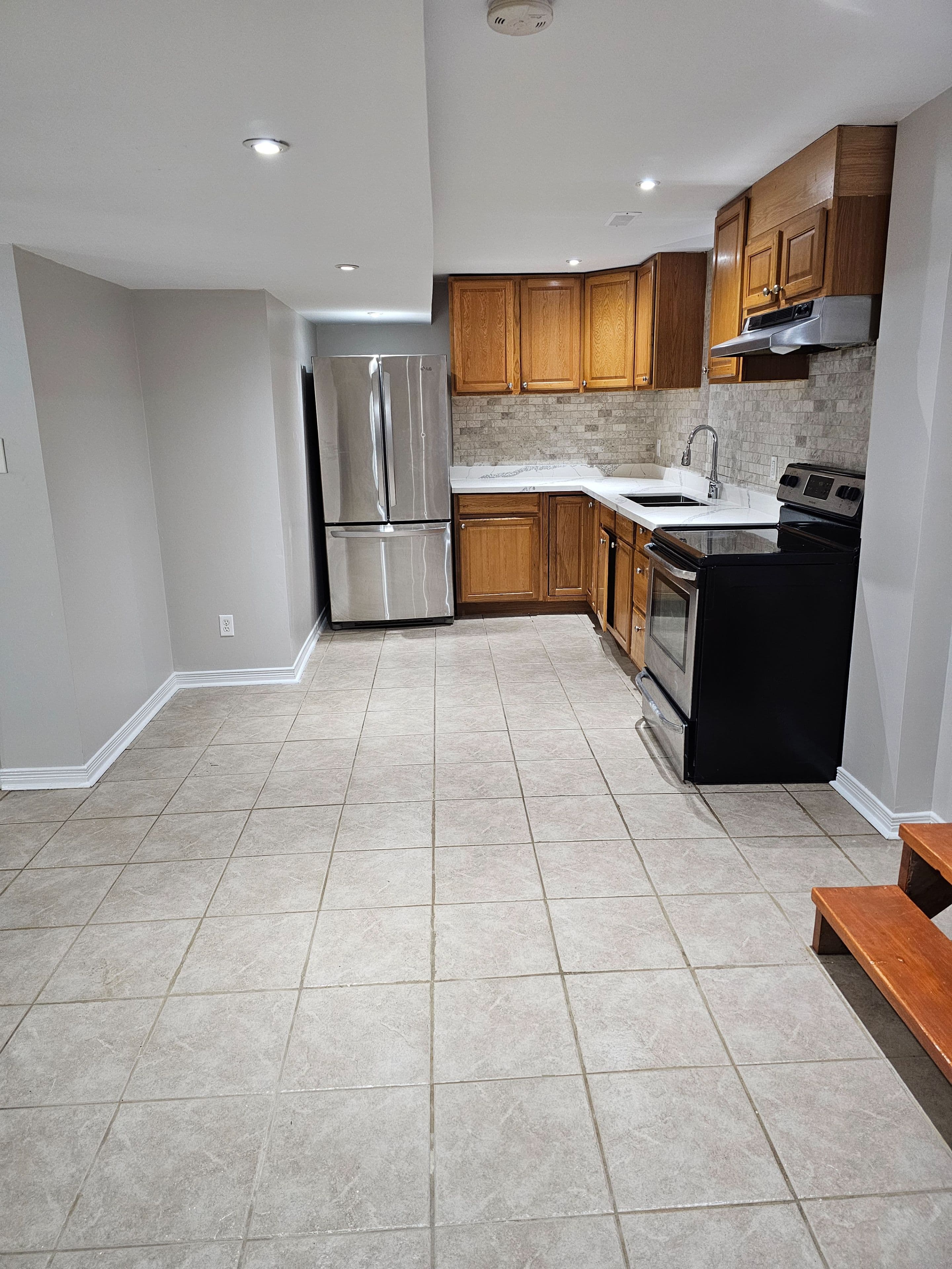 345 Queen Mary Drive, Brampton, ON L7A 3S7