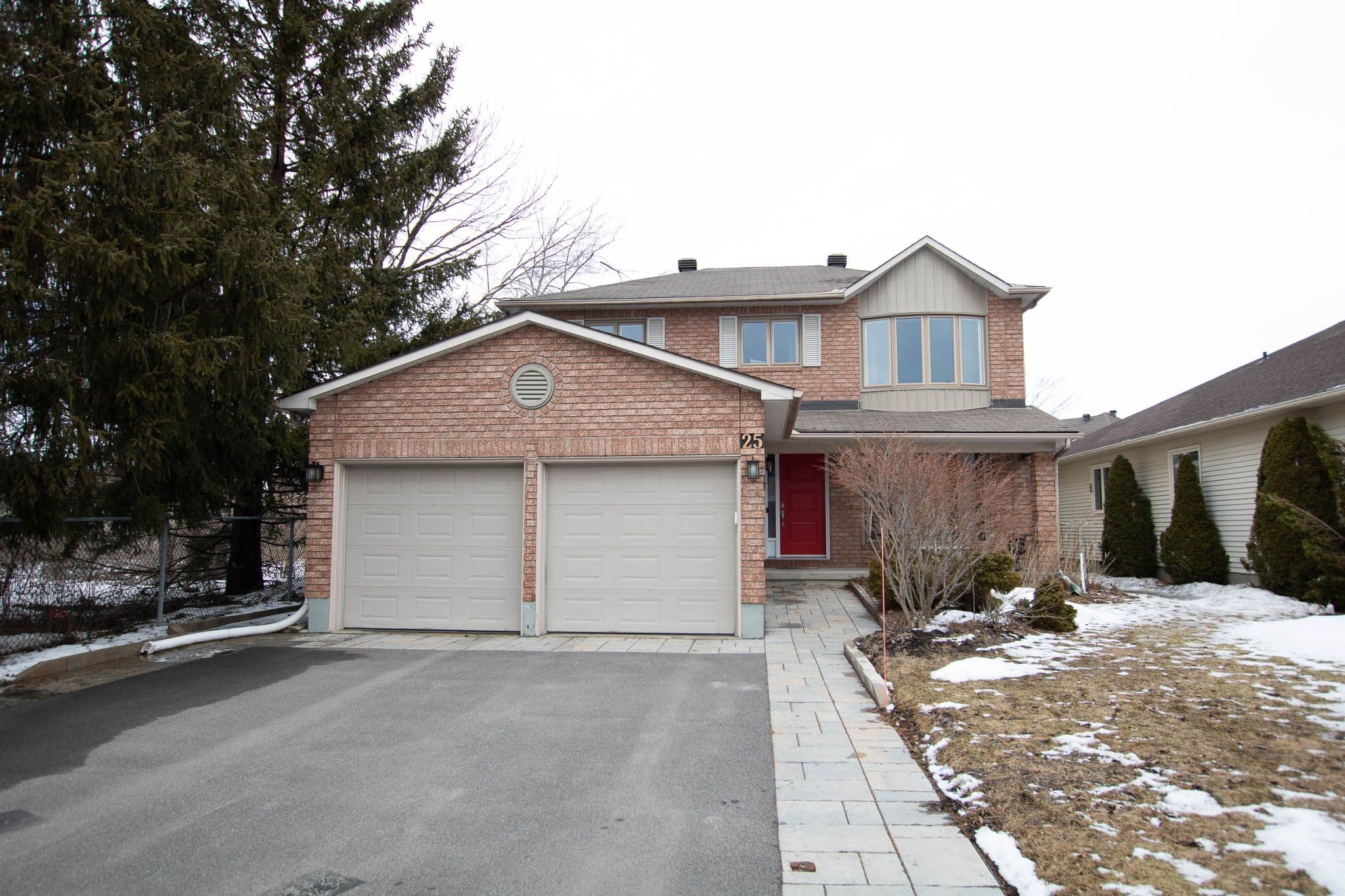 25 Claudet Crescent, Hunt Club - South Keys and Area, ON K1G 4R5