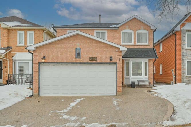 6103 PRAIRIE Circle, Mississauga, ON L5N 5Z5