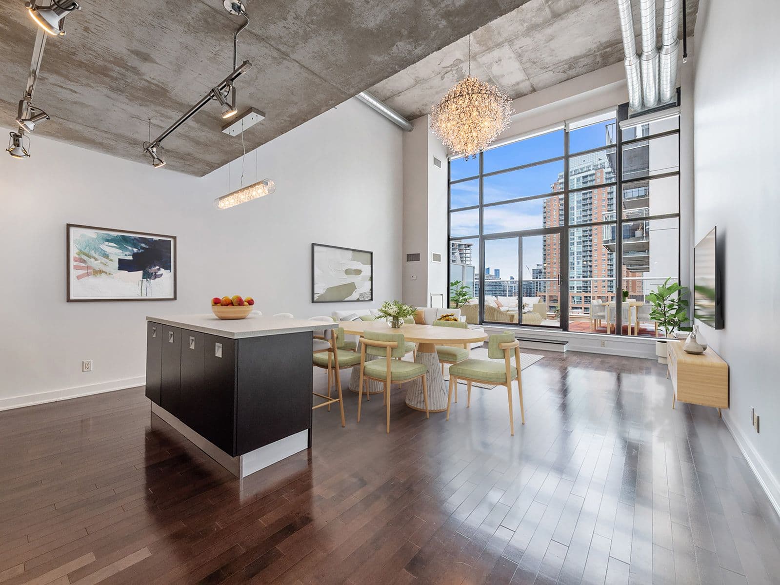 43 Hanna Avenue 534, Toronto C01, ON M6K 1X6