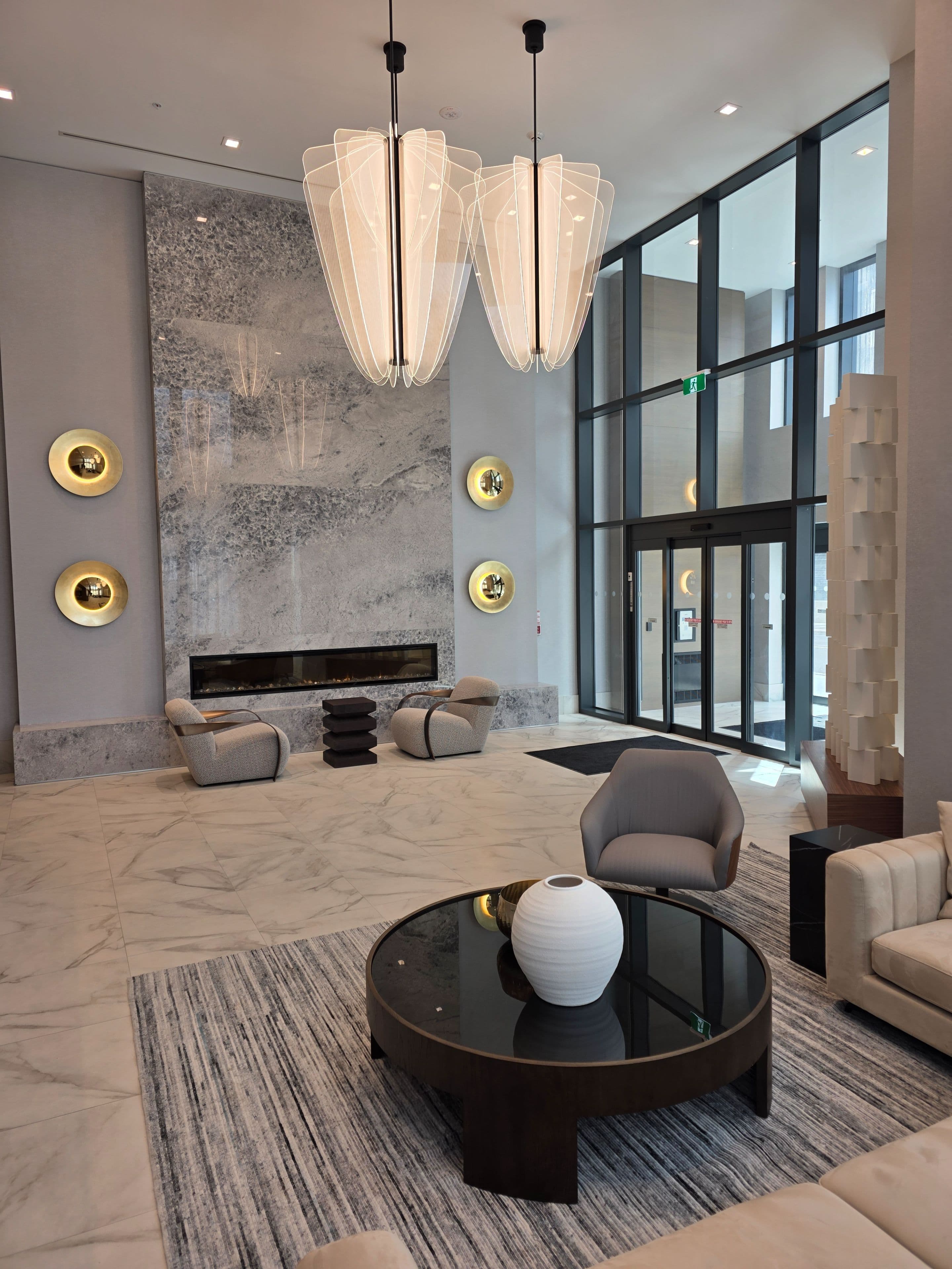 75 James Street S 3004, Hamilton, ON L8P 2Y9