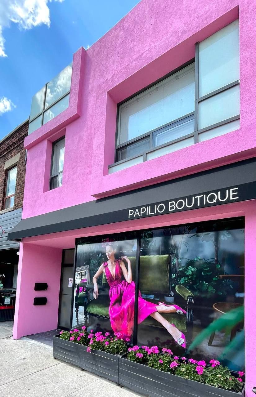 784 St Clair Avenue W, Toronto C03, ON M6C 1B6