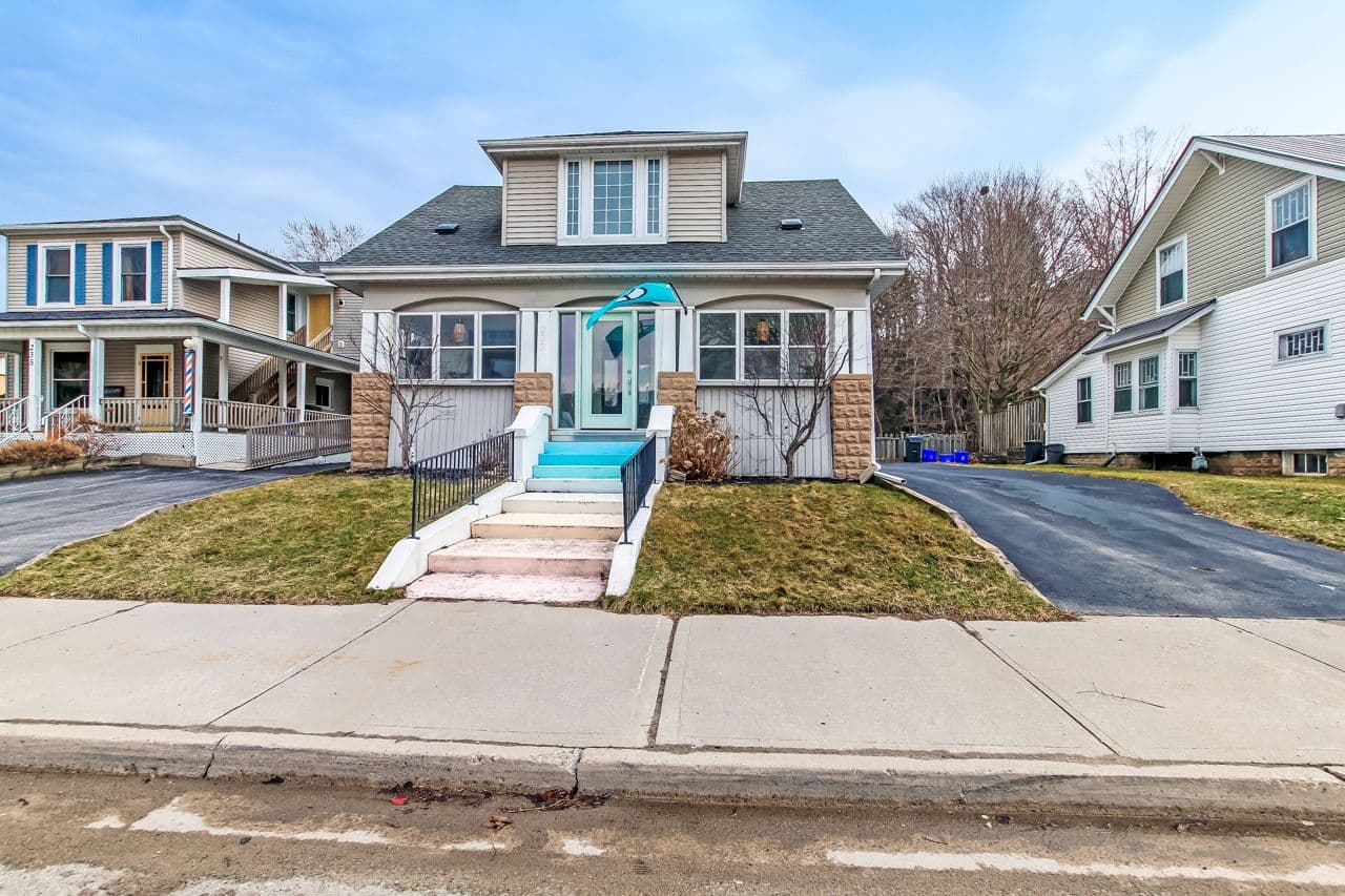 233 COLBORNE Street, Central Elgin, ON N5L 1B9