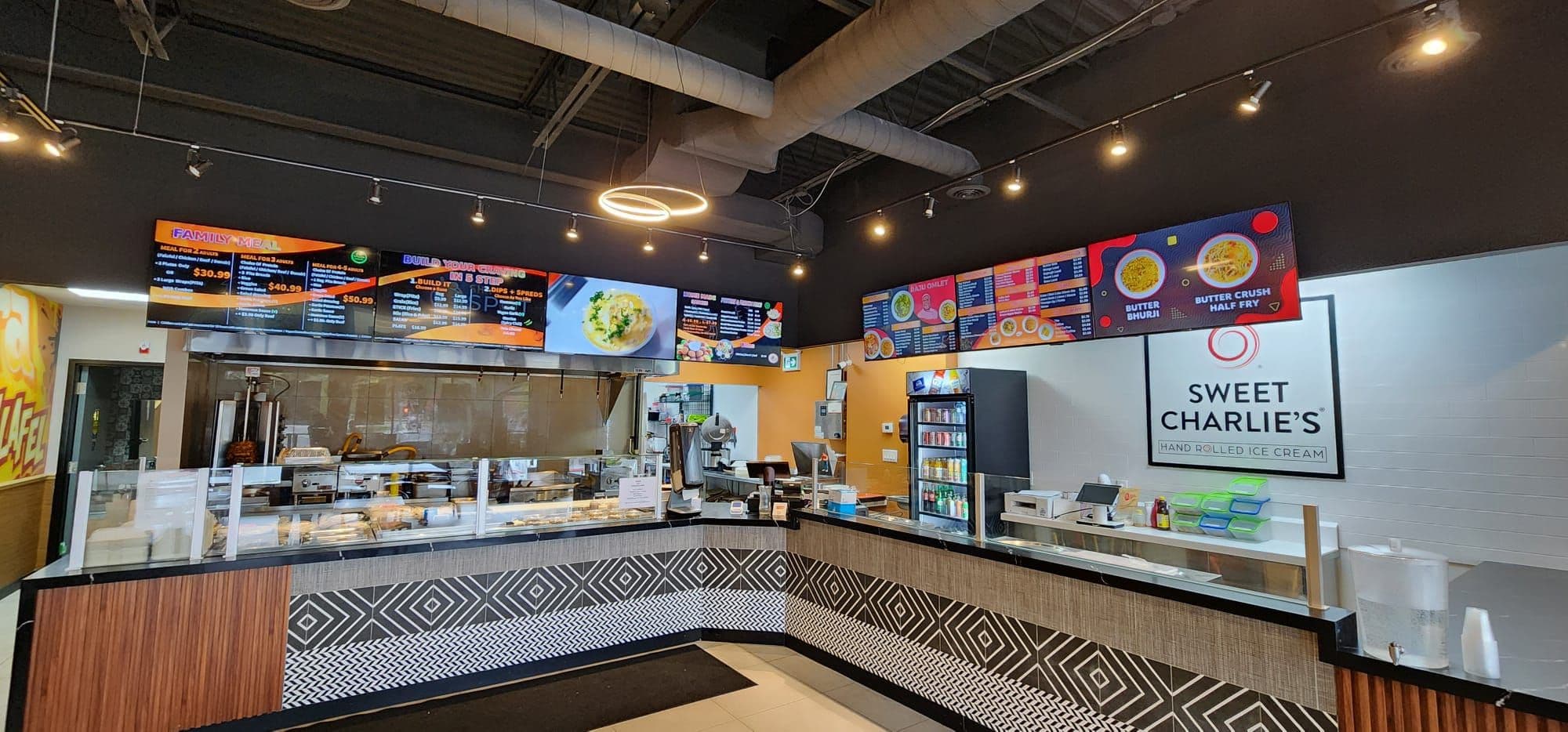 1180 Simcoe Street N 3, Oshawa, ON L1G 4W8