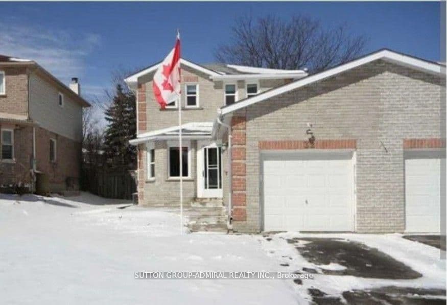 32 Magani Drive, Bradford West Gwillimbury, ON L3Z 2S7