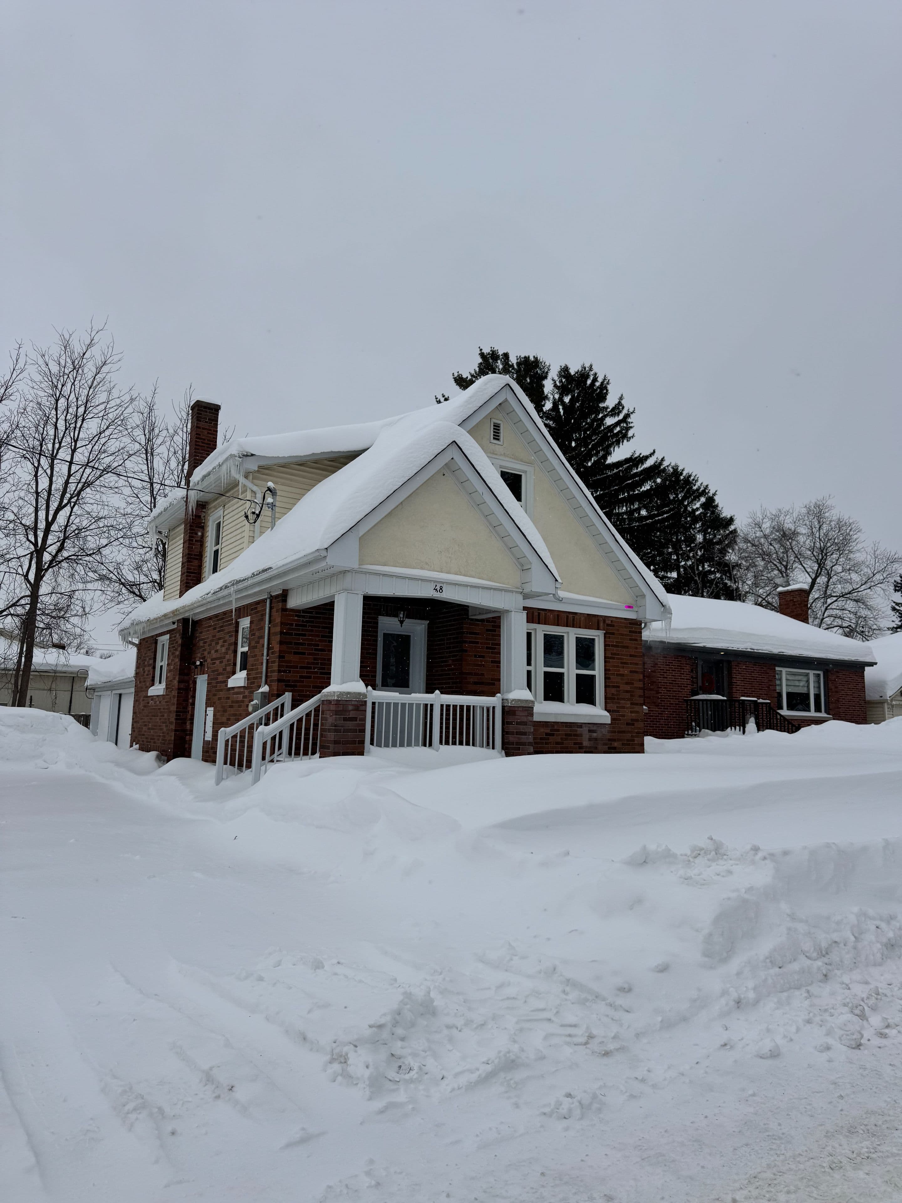 48 Drury Lane, Barrie, ON L4M 3C8