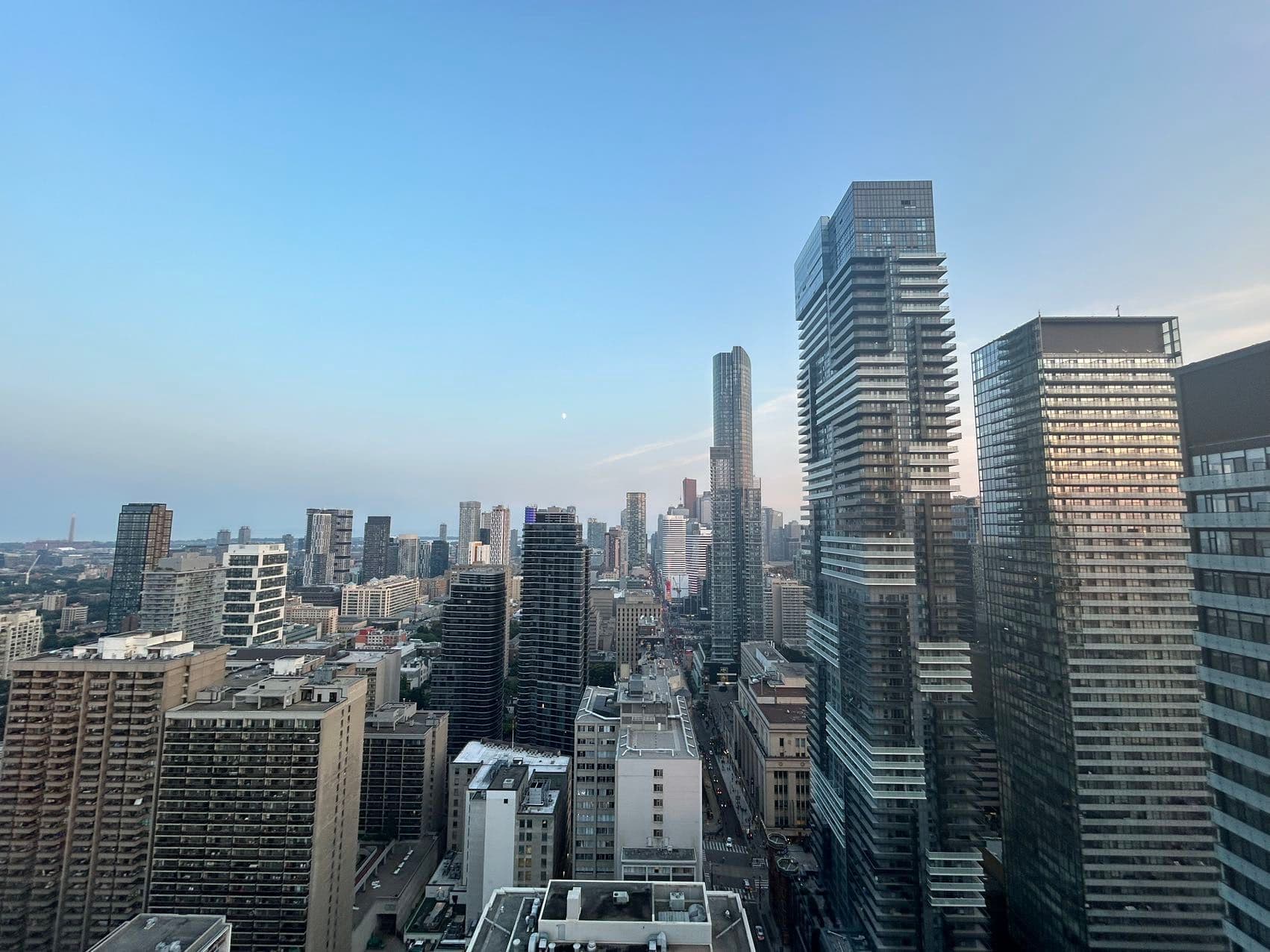 501 Yonge Street 3711, Toronto C08, ON M4Y 1Y4