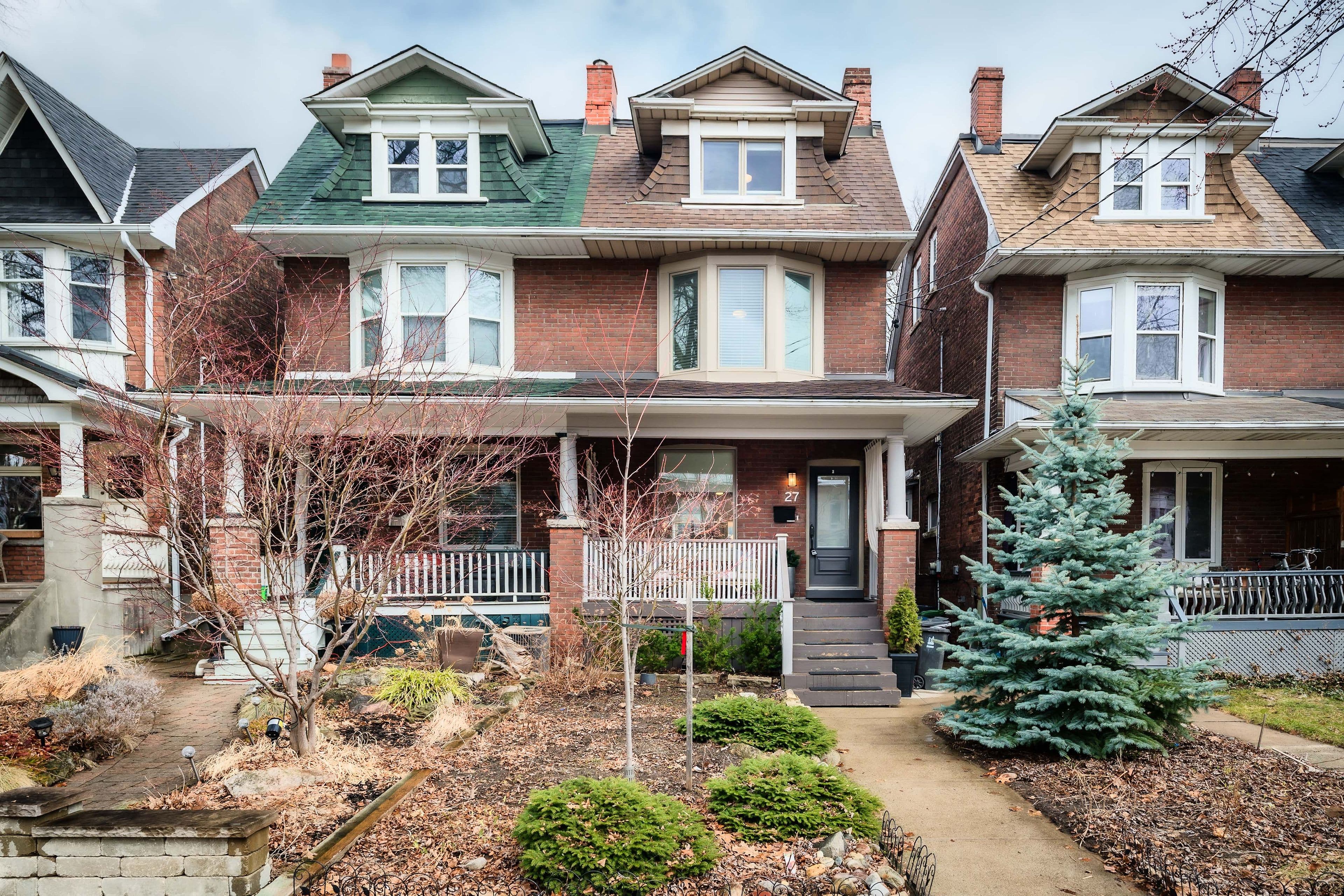 27 Rainsford Road, Toronto E02, ON M4L 3N5