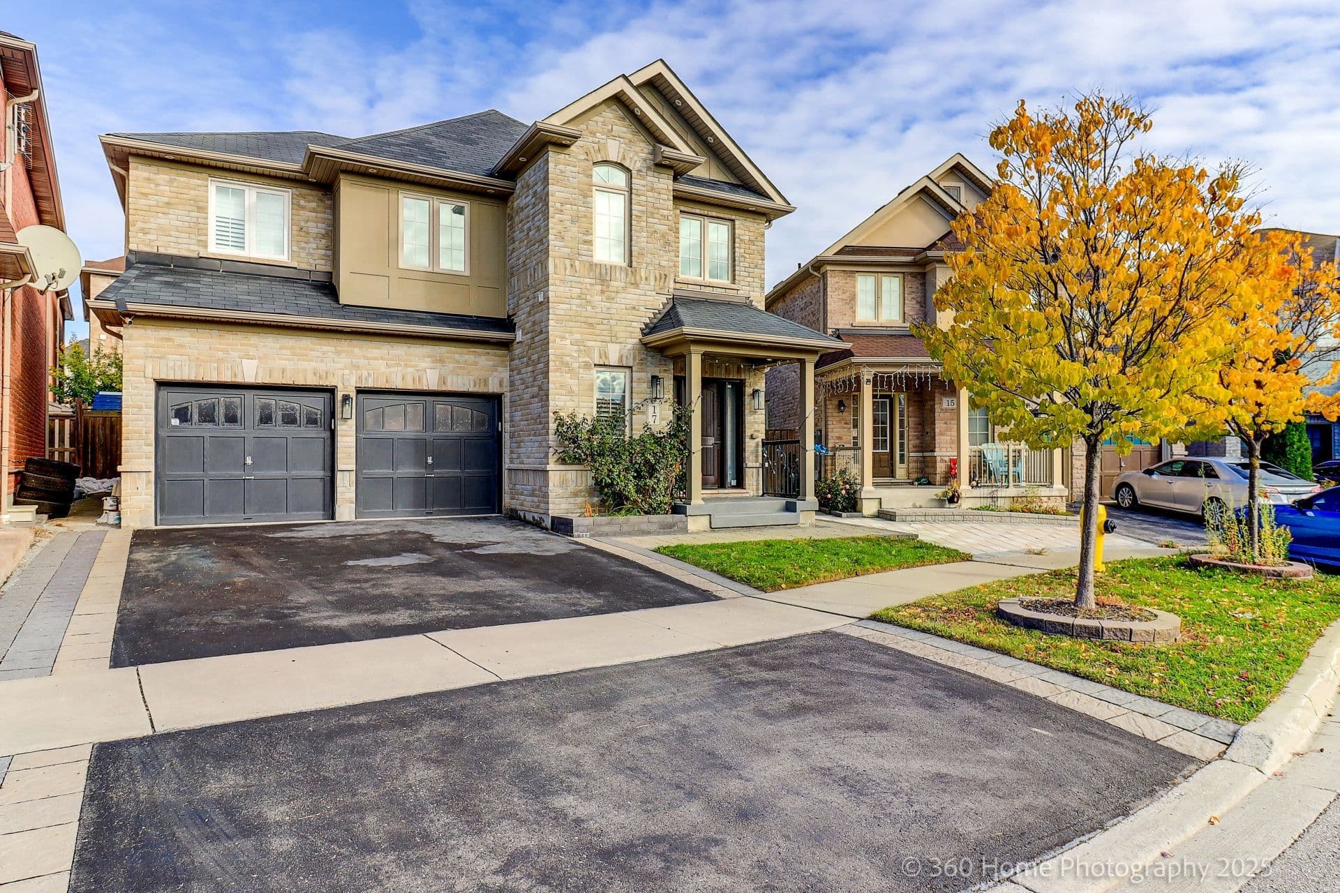 17 Mchugh Road, Ajax, ON L1Z 0M8
