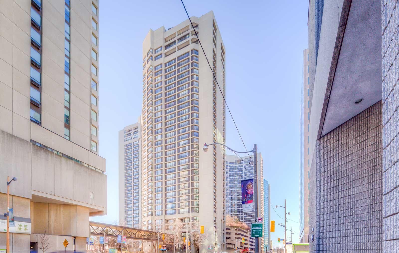 33 Harbour Square 1430, Toronto C01, ON M5J 2G2