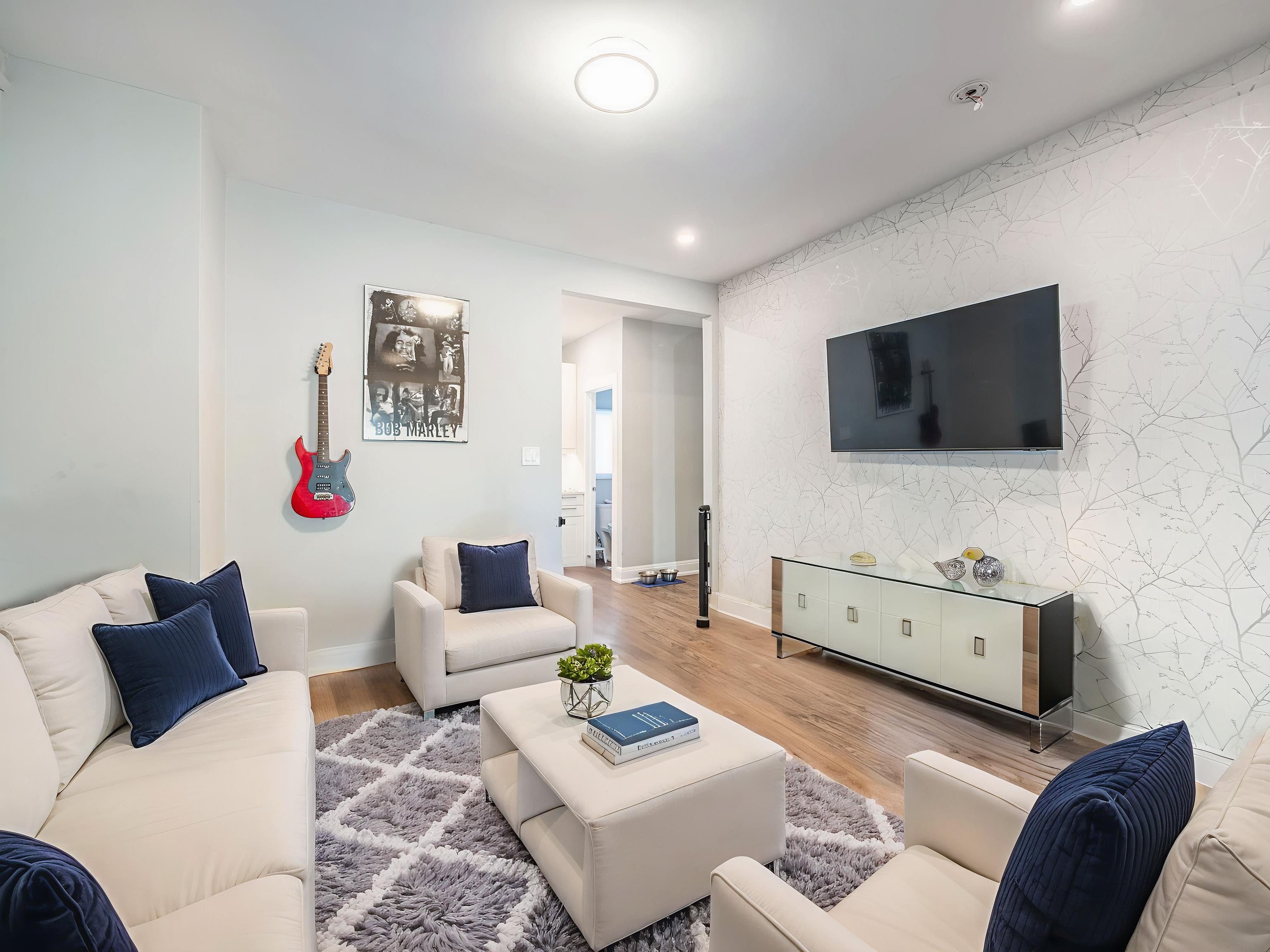 76 Grey Street, Brantford, ON N3T 2T5