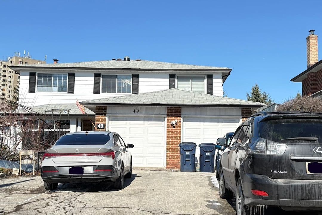 49 Briarscross Boulevard, Toronto E07, ON M1S 3K6