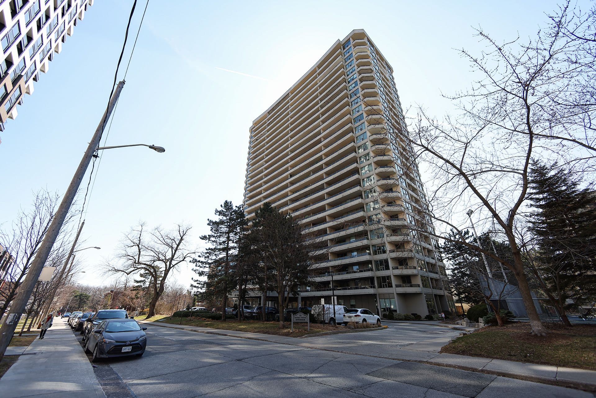 50 Quebec Avenue 2401, Toronto W02, ON M6P 4B4