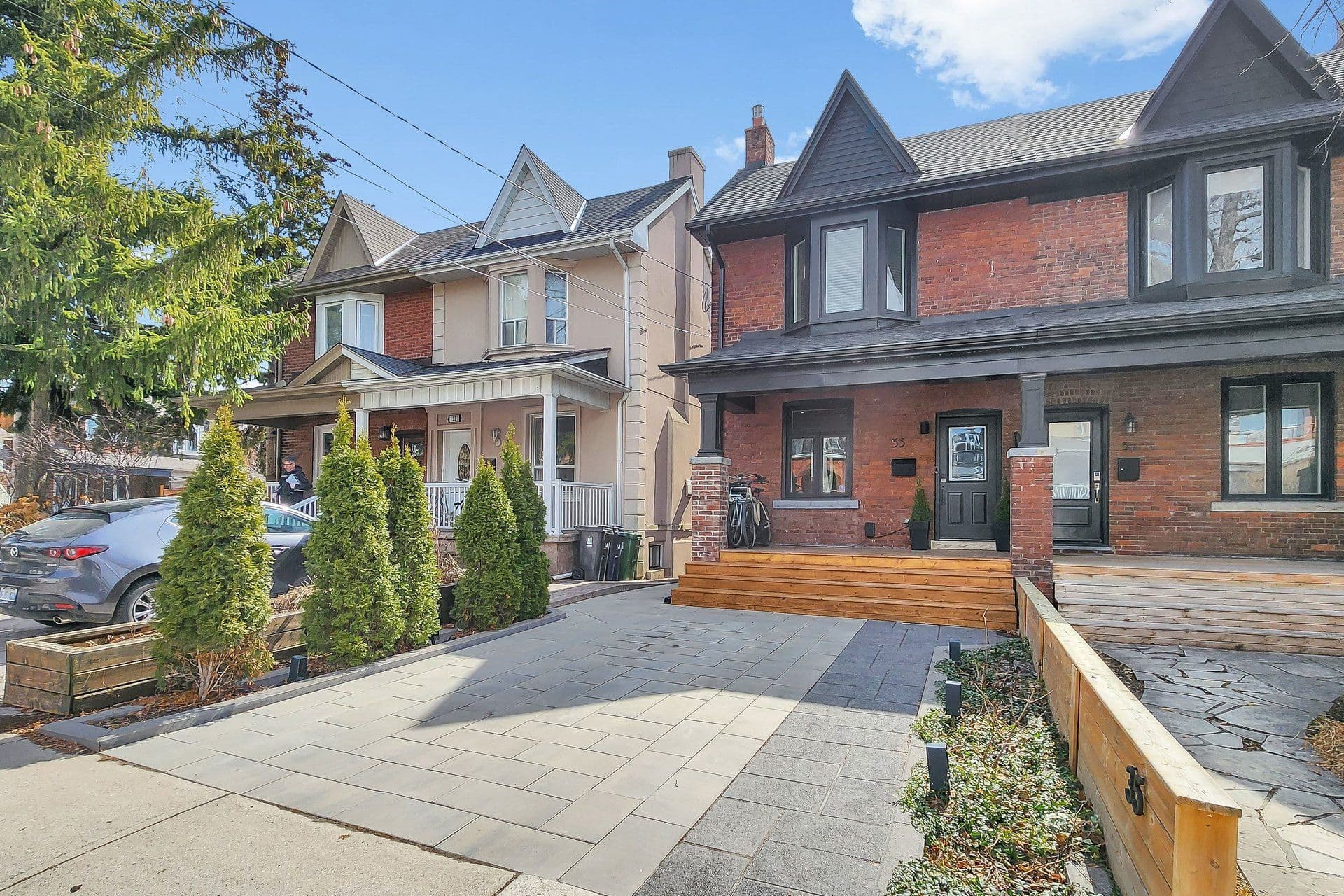35 Peterborough Avenue, Toronto W03, ON M6H 2K9