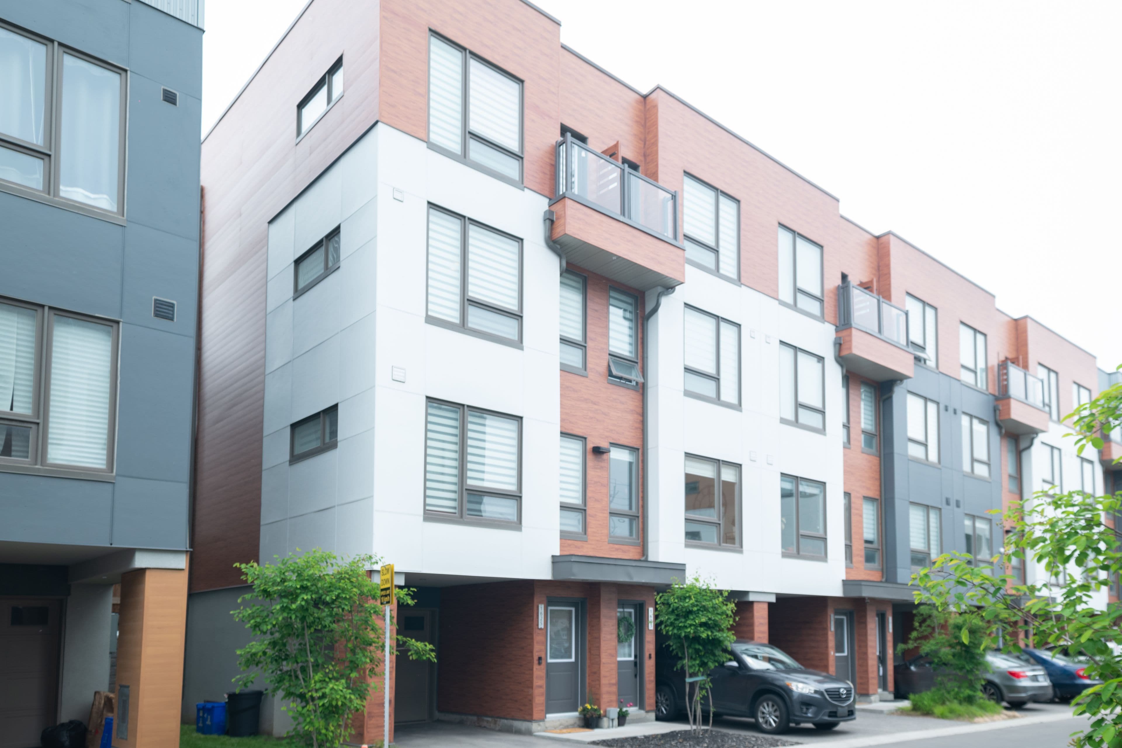 1625 Pleasure Valley Path N, Oshawa, ON L1G 0E3