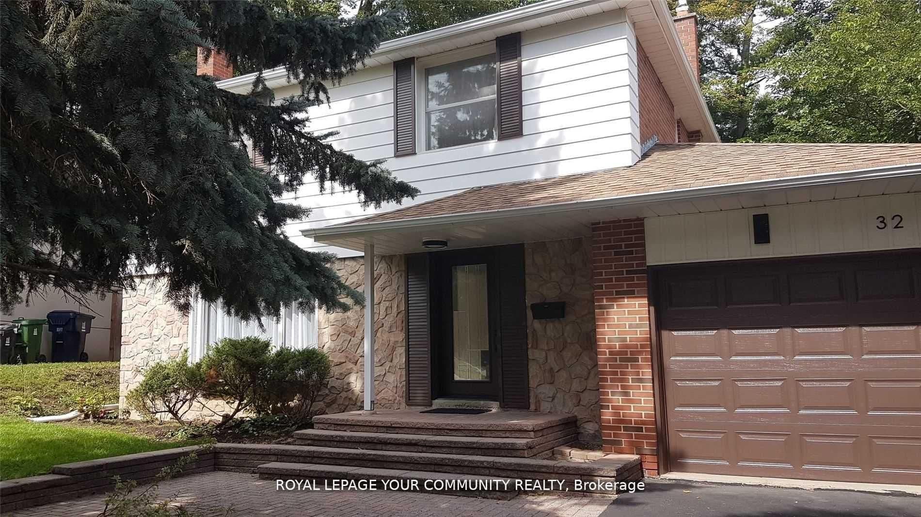 32 Shouldice Court, Toronto C12, ON M2L 2S4