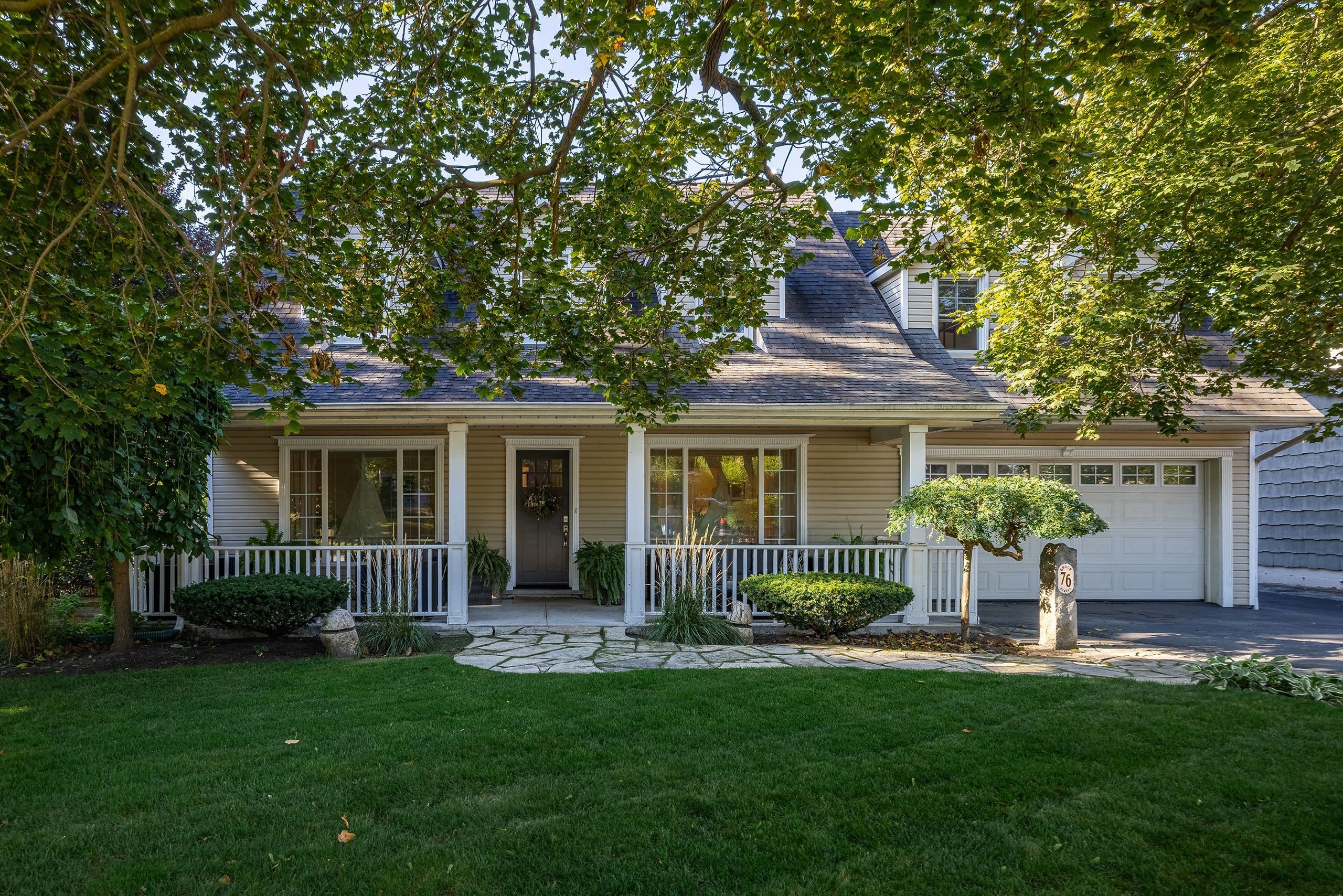 76 Brock Street, Oakville, ON L6K 2Z1