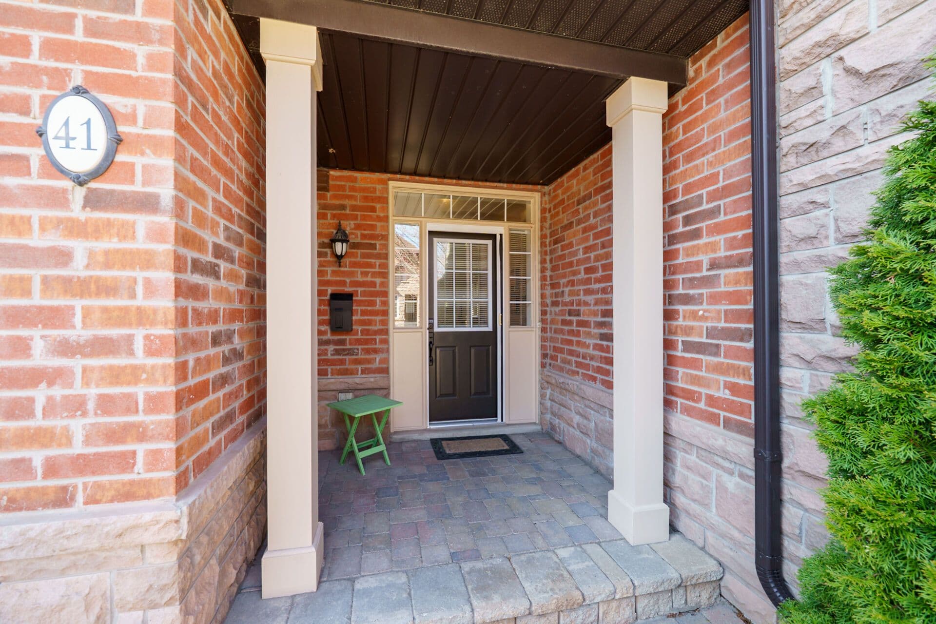 300 Ravineview Way 41, Oakville, ON L6H 7J2