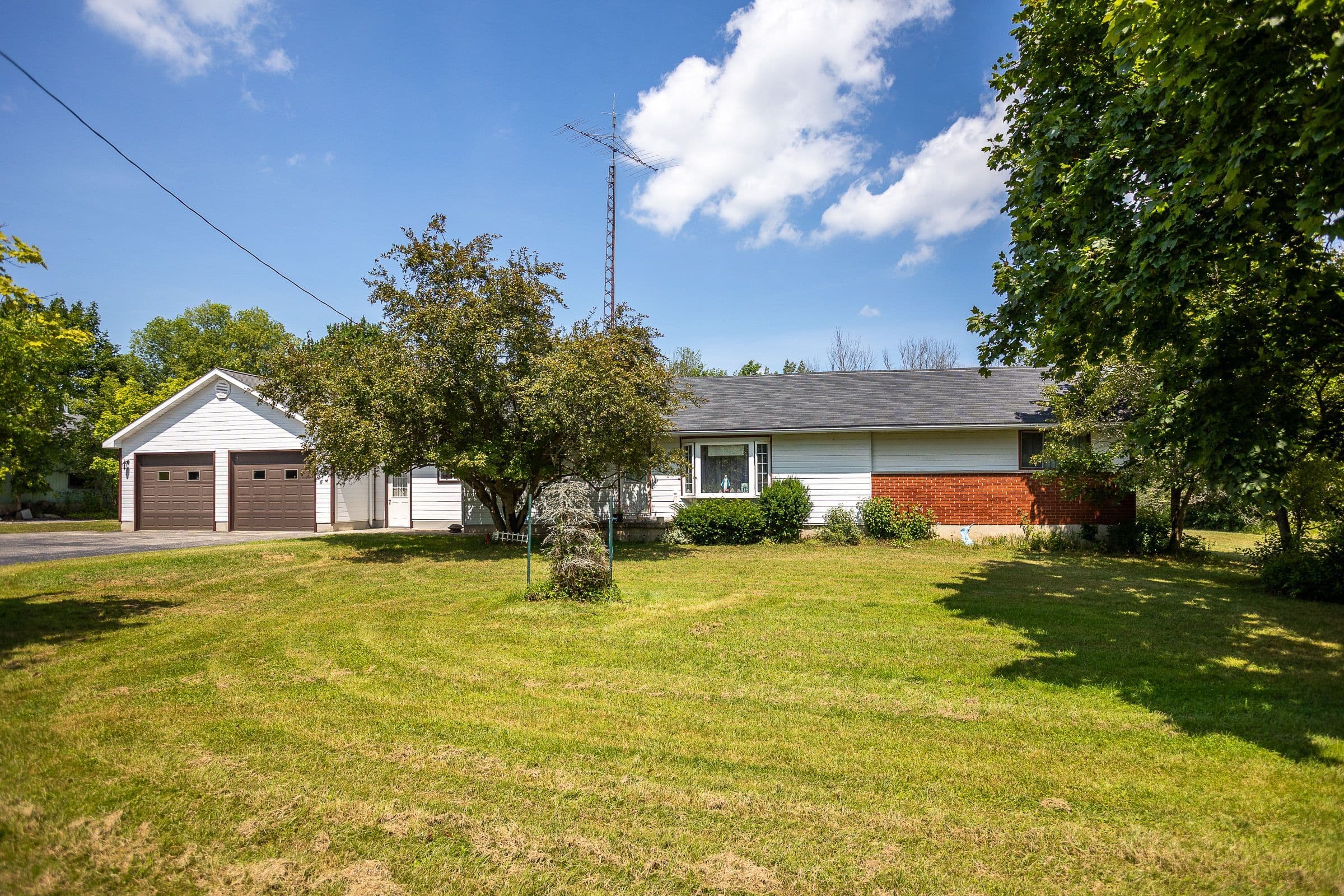 873 14th Street W, Georgian Bluffs, ON N4K 6V5