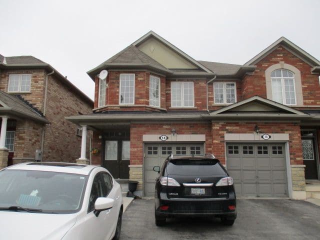 14 Pennyroyal Crescent, Brampton, ON L6S 6J8