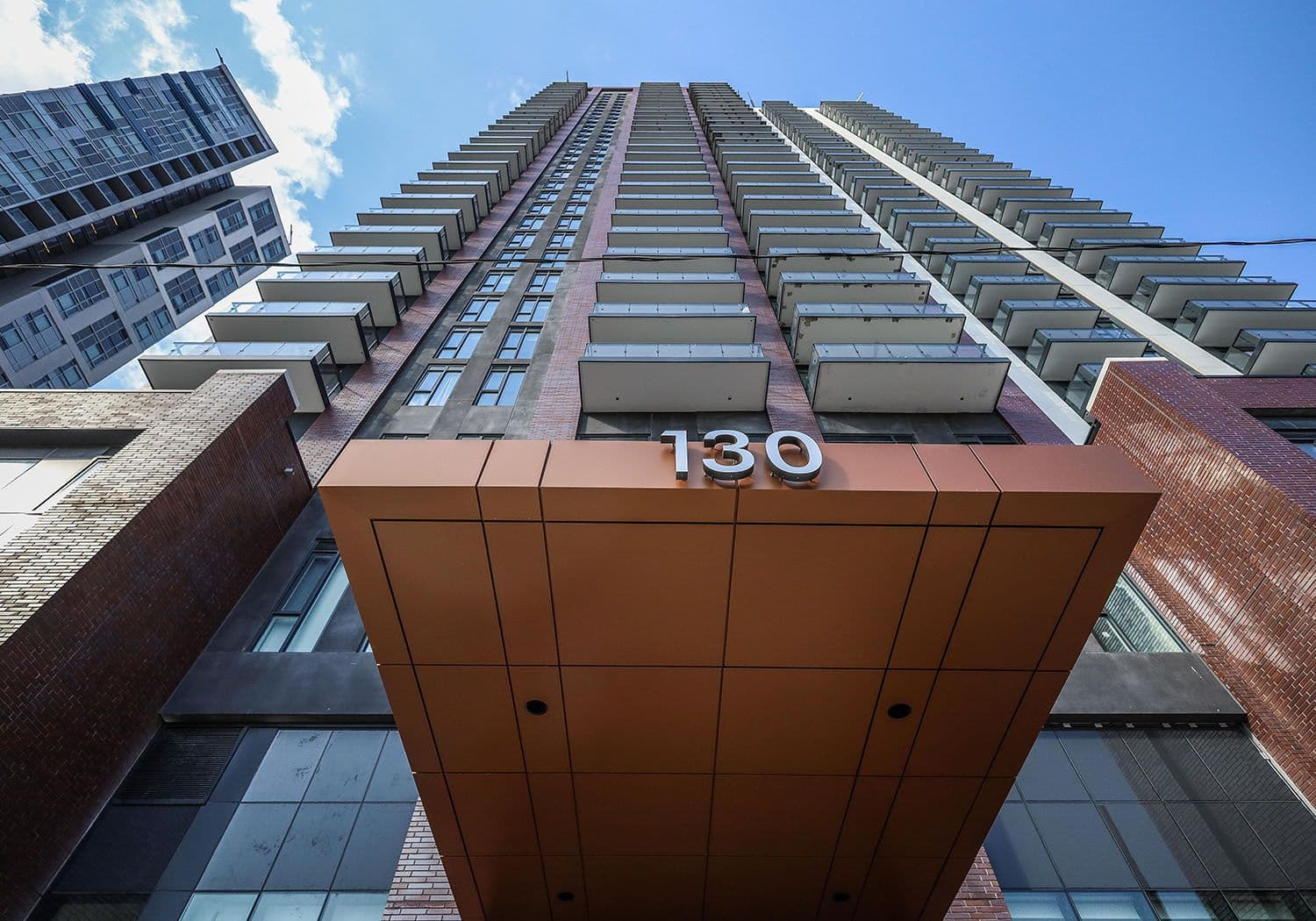 130 River Street 1405, Toronto C08, ON M5A 3P8