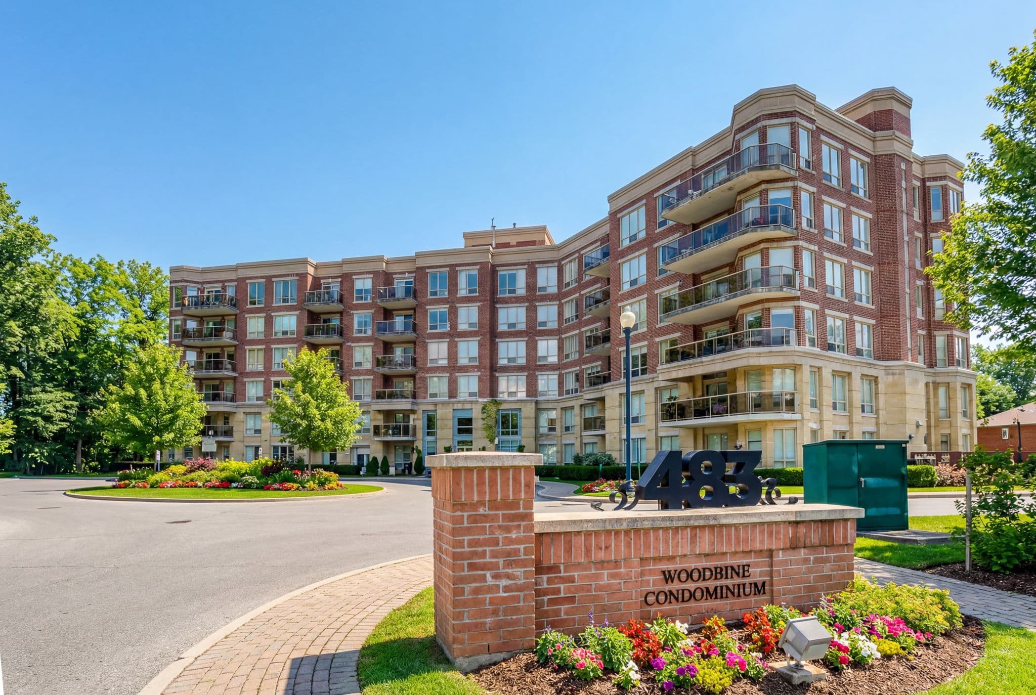 483 Faith Drive 105, Mississauga, ON L5R 0A1