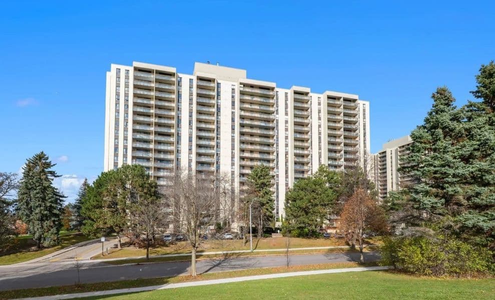 350 Seneca Hill Drive 1611, Toronto C15, ON M2J 4S7