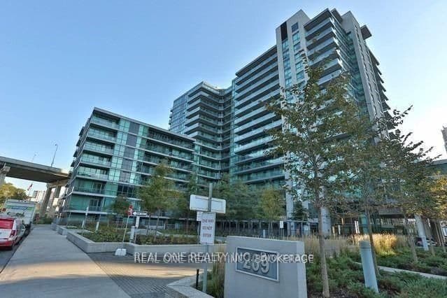 209 Fort York Boulevard 1072, Toronto C01, ON M5V 4A1