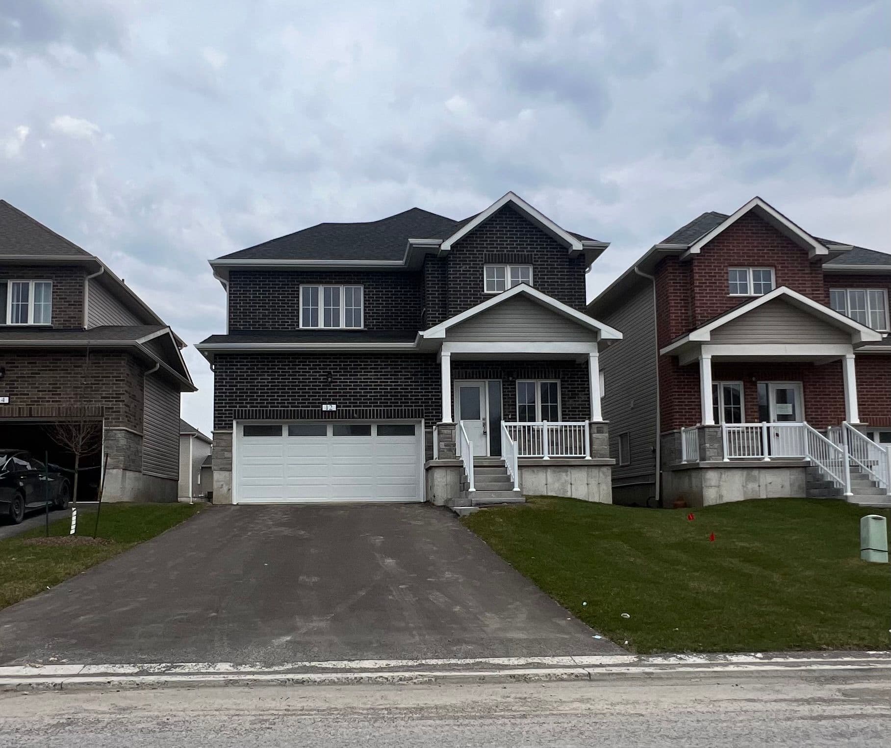 12 Bradden Crescent, Belleville, ON K8N 0T8