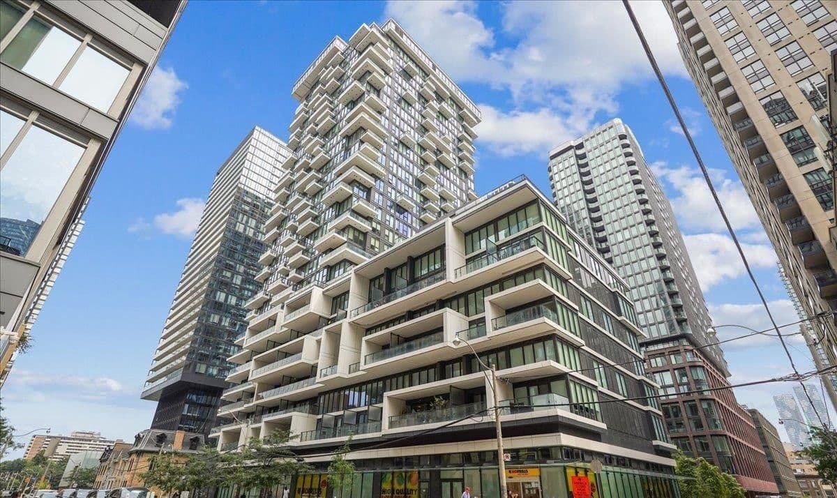 77 Shuter Street 1515, Toronto C08, ON M5B 0B8