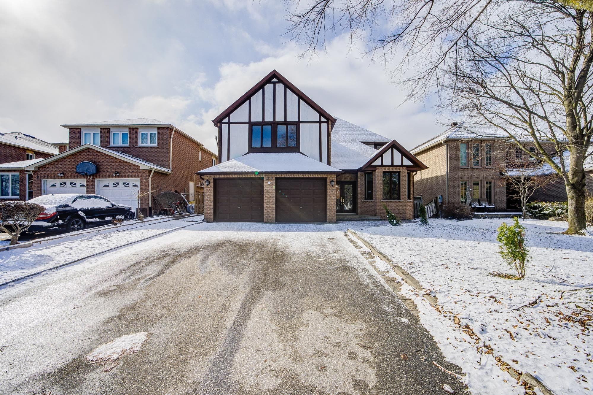 33 Havagal Crescent, Markham, ON L3P 7G1