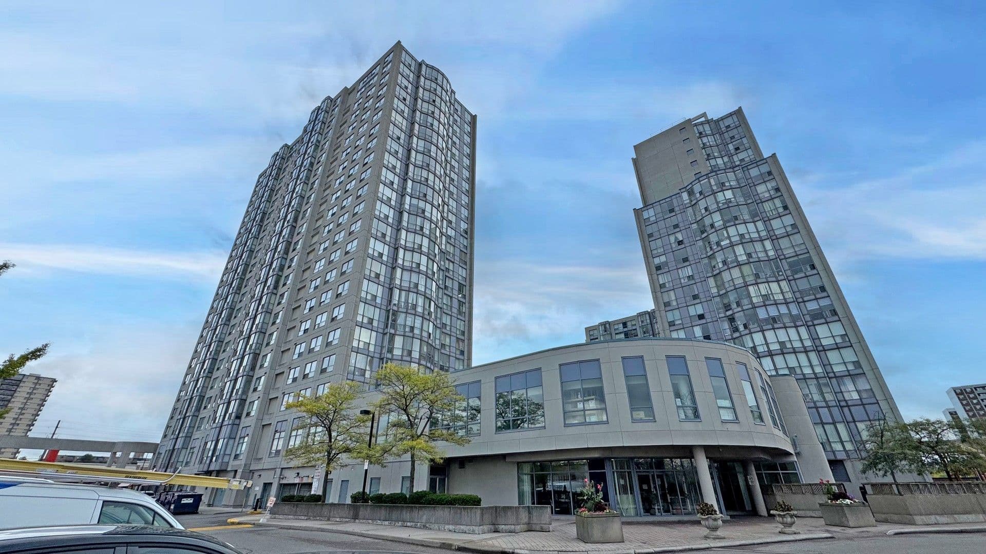1470 Midland Avenue 1506, Toronto E04, ON M1P 4Z4
