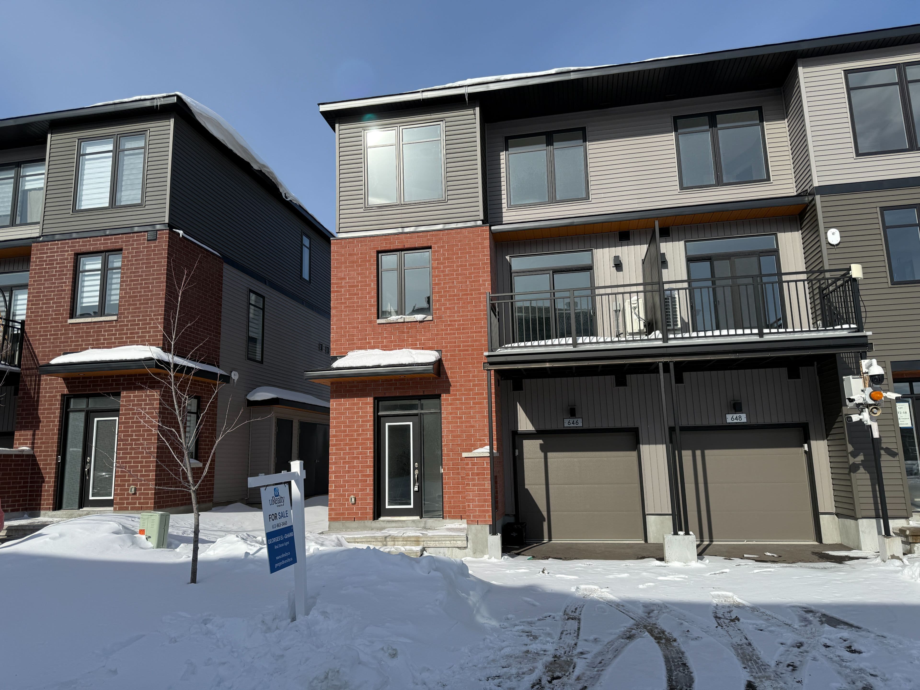 646 Corporal Private, Blossom Park - Airport and Area, ON K1X 0M7