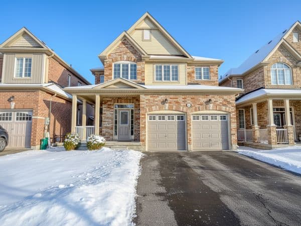 17 Mercury Avenue, Georgina, ON L4P 0H1