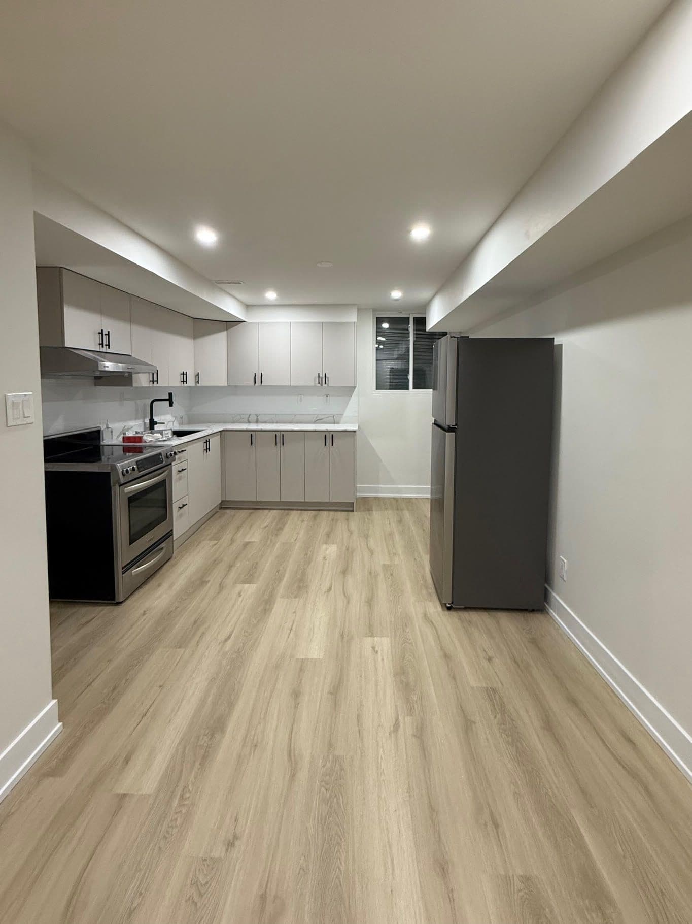 304 Windfields Farm Drive Bsmt, Oshawa, ON L1H 7K4