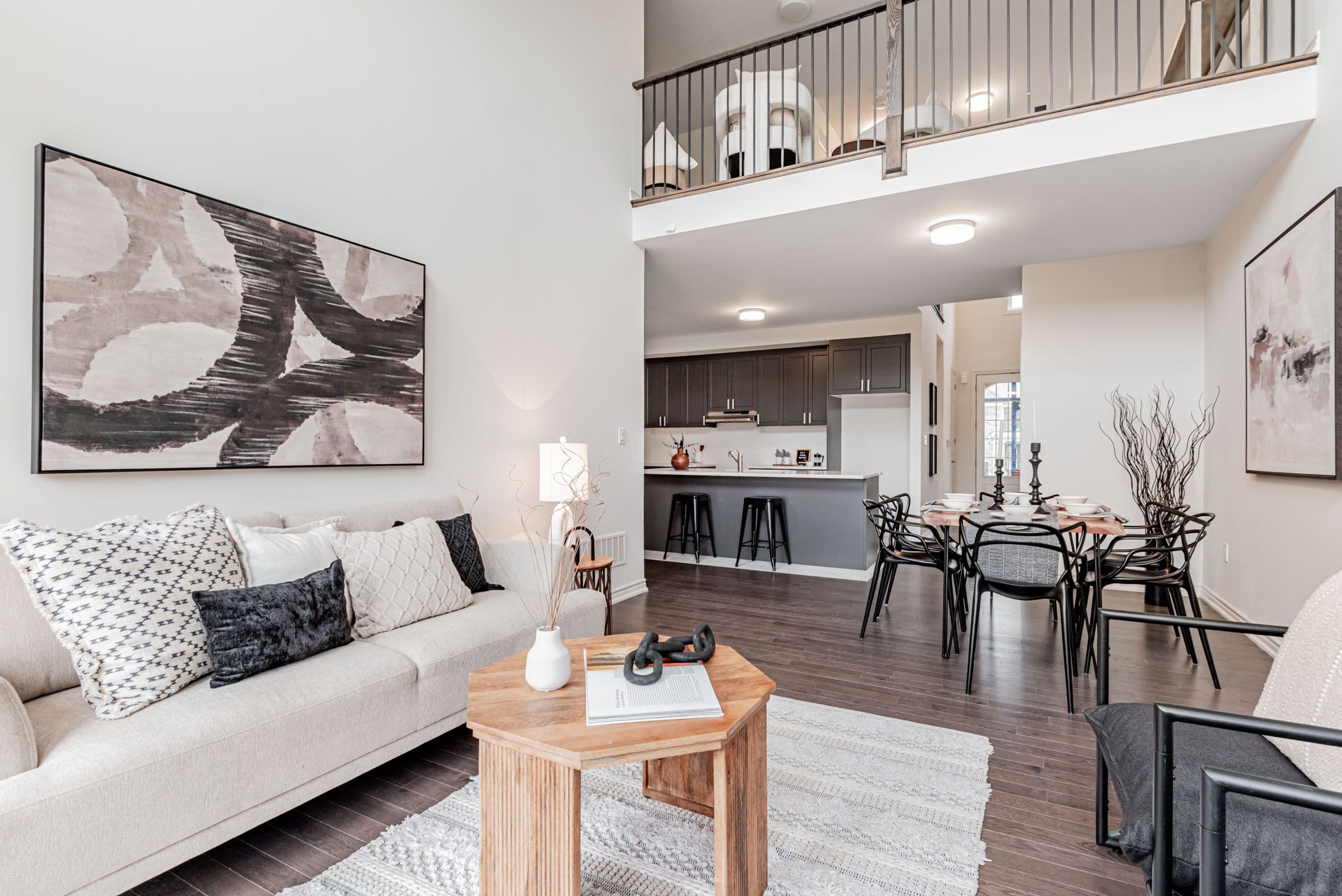 10 Bayberry Drive, Adjala-Tosorontio, ON L0G 1W0