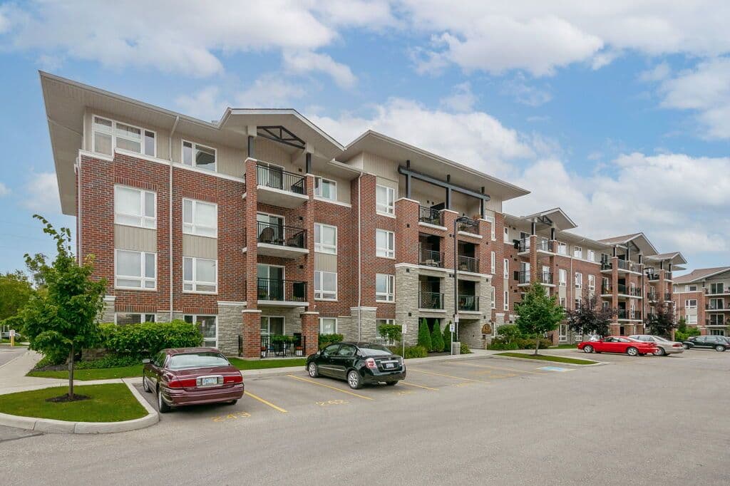 43 Goodwin Drive 212, Guelph, ON N1L 0E5