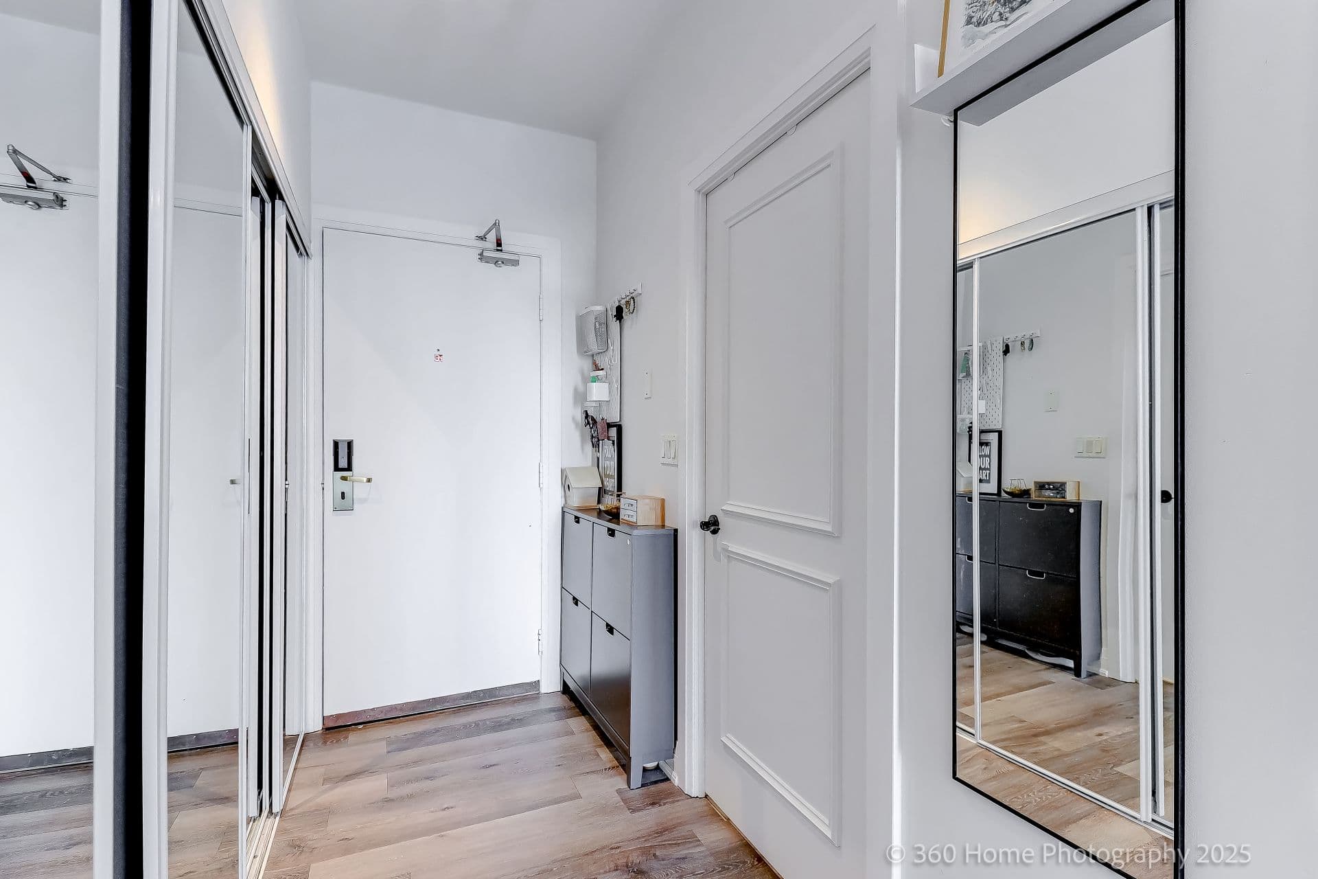 2737 Keele Street 203, Toronto W05, ON M3M 2E9