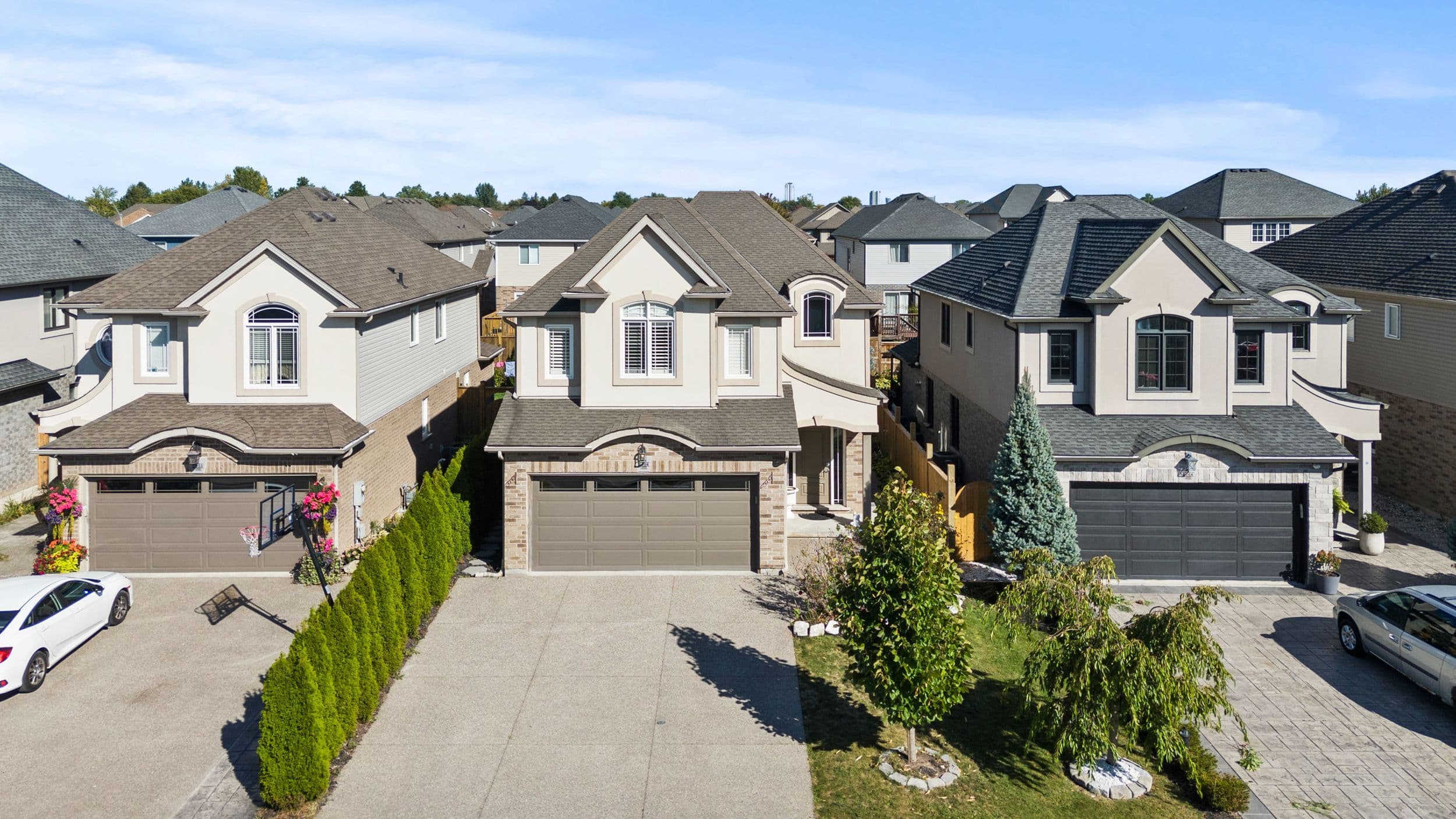 6058 Ernest Crescent, Niagara Falls, ON L2H 0H9