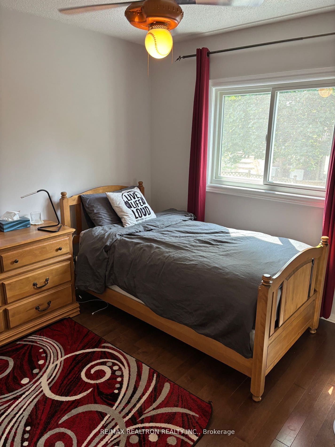 6 Joanna Crescent, Vaughan, ON L4J 5E7