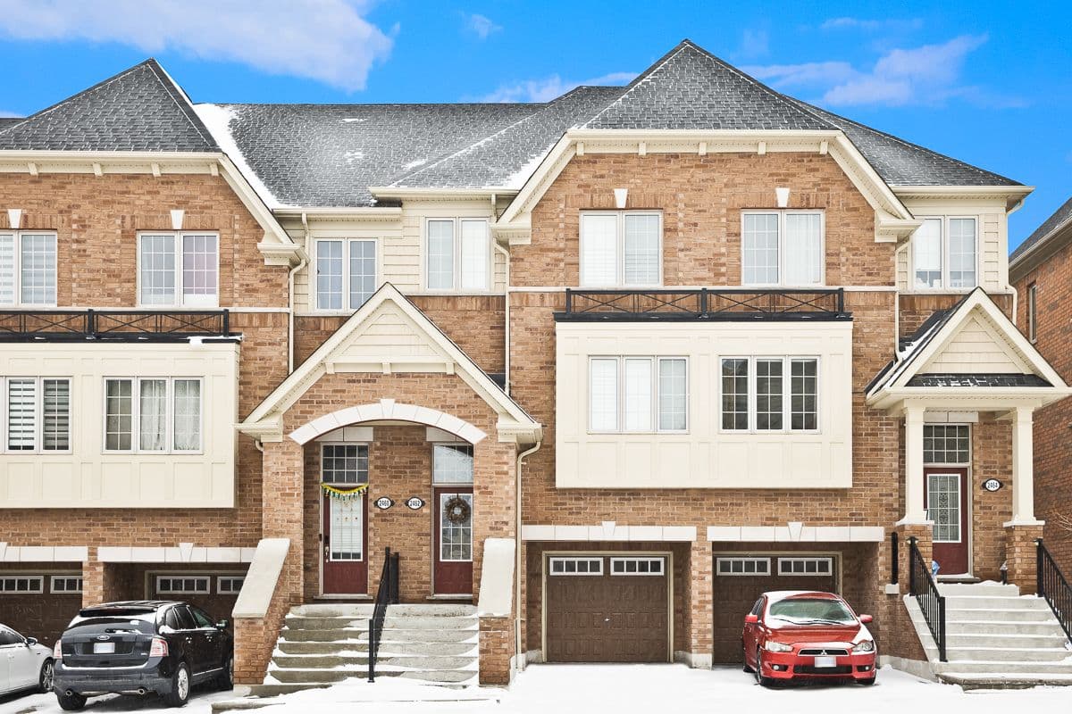 2462 Bromus Path, Oshawa, ON L1L 0K6
