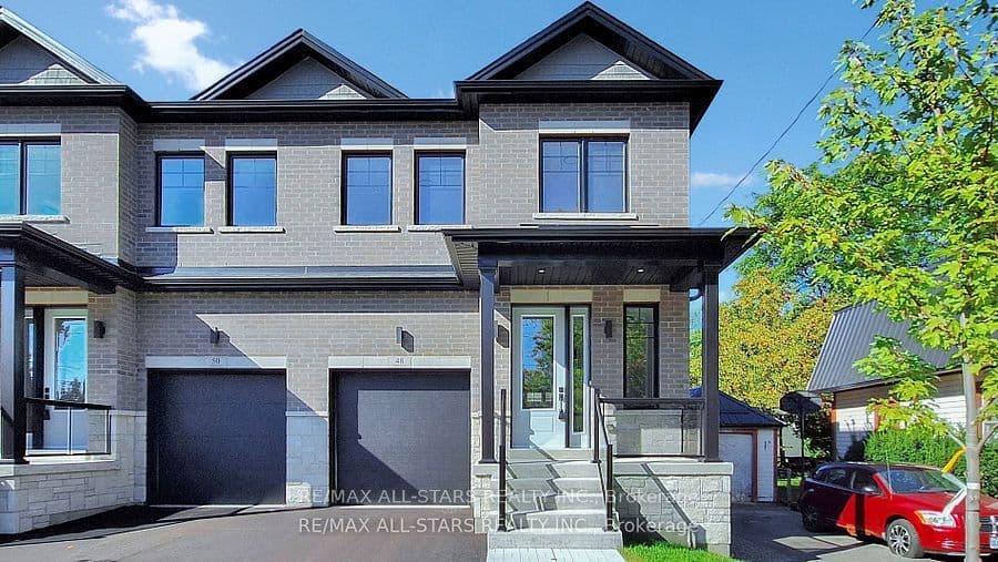 48 Third Avenue S, Uxbridge, ON L9P 1K5